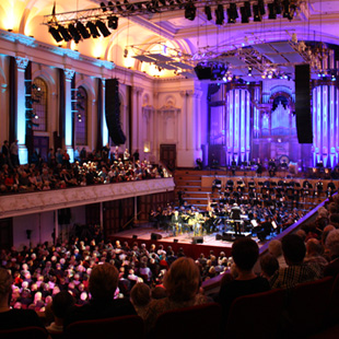 Topp Twins - Town Hall